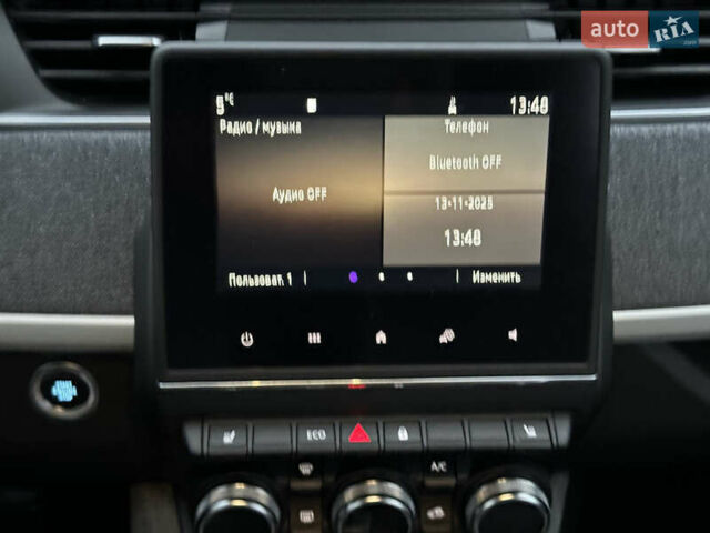 Синій Рено Зое, об'ємом двигуна 0 л та пробігом 39 тис. км за 13990 $, фото 16 на Automoto.ua