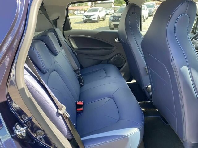 Синий Рено Зое, объемом двигателя 0 л и пробегом 19 тыс. км за 7000 $, фото 8 на Automoto.ua