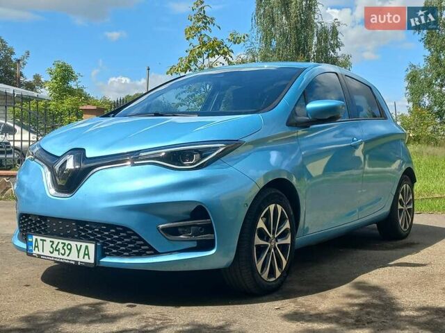 Синий Рено Зое, объемом двигателя 0 л и пробегом 88 тыс. км за 12711 $, фото 3 на Automoto.ua