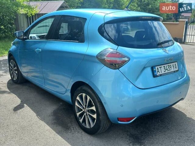 Синий Рено Зое, объемом двигателя 0 л и пробегом 88 тыс. км за 12711 $, фото 4 на Automoto.ua