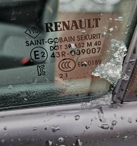 Синий Рено Зое, объемом двигателя 0 л и пробегом 49 тыс. км за 14500 $, фото 43 на Automoto.ua