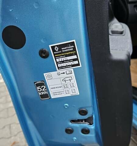 Синий Рено Зое, объемом двигателя 0 л и пробегом 49 тыс. км за 14500 $, фото 36 на Automoto.ua