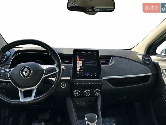 Синий Рено Зое, объемом двигателя 0 л и пробегом 61 тыс. км за 10100 $, фото 6 на Automoto.ua