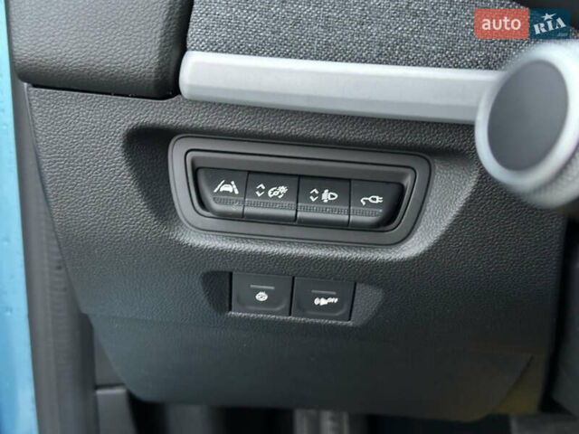 Синій Рено Зое, об'ємом двигуна 0 л та пробігом 39 тис. км за 13990 $, фото 23 на Automoto.ua