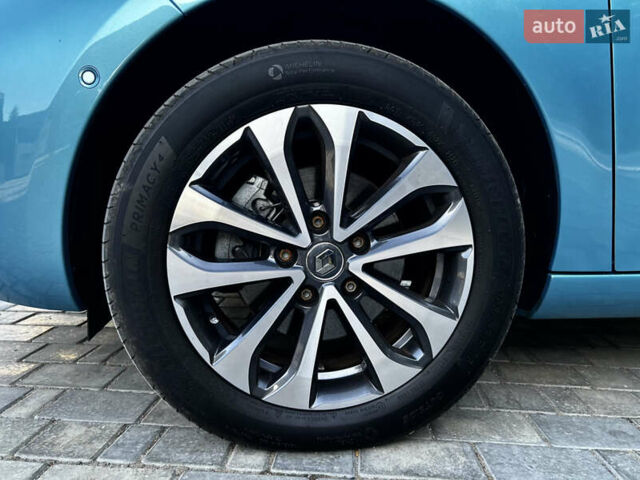 Рено Зое 2021 в Львове на Automoto.ua Синий Рено Зое, объемом двигателя 0 л и пробегом 25 тыс. км за 16500 $, фото 16 на Automoto.ua