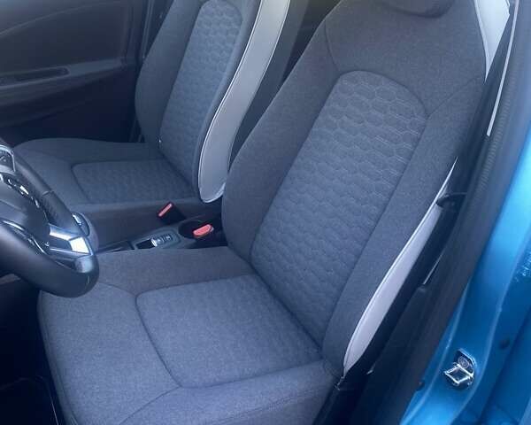 Синий Рено Зое, объемом двигателя 0 л и пробегом 43 тыс. км за 13800 $, фото 12 на Automoto.ua