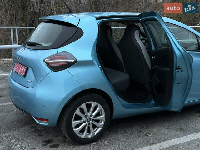 Синій Рено Зое, об'ємом двигуна 0 л та пробігом 39 тис. км за 13990 $, фото 38 на Automoto.ua