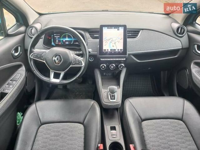 Синий Рено Зое, объемом двигателя 0 л и пробегом 88 тыс. км за 12711 $, фото 12 на Automoto.ua