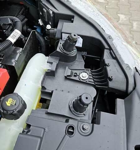 Синий Рено Зое, объемом двигателя 0 л и пробегом 49 тыс. км за 14500 $, фото 41 на Automoto.ua