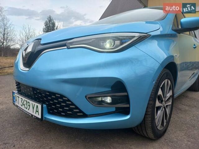 Синий Рено Зое, объемом двигателя 0 л и пробегом 88 тыс. км за 12711 $, фото 33 на Automoto.ua