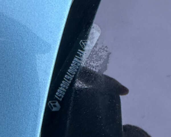 Синій Рено Зое, об'ємом двигуна 0 л та пробігом 39 тис. км за 13990 $, фото 45 на Automoto.ua