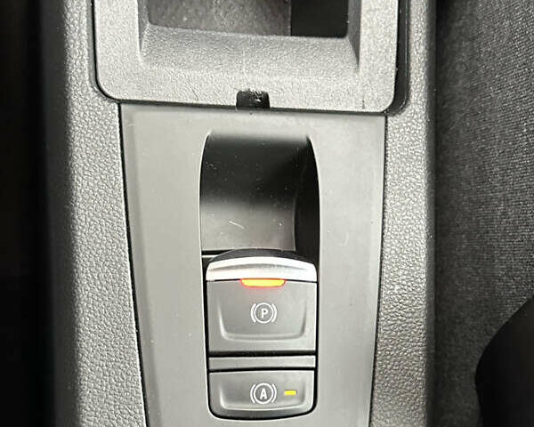 Синій Рено Зое, об'ємом двигуна 0 л та пробігом 47 тис. км за 12300 $, фото 28 на Automoto.ua