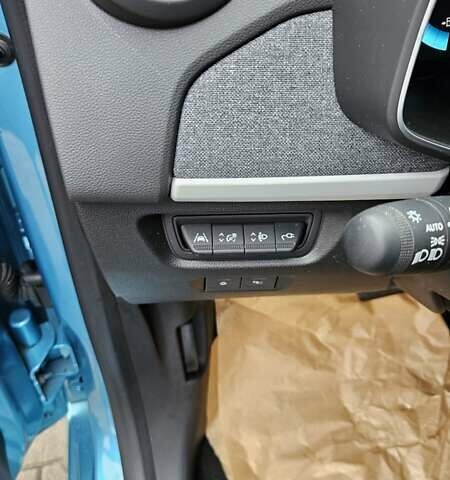 Синий Рено Зое, объемом двигателя 0 л и пробегом 49 тыс. км за 14500 $, фото 25 на Automoto.ua