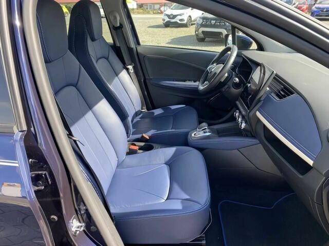 Синий Рено Зое, объемом двигателя 0 л и пробегом 19 тыс. км за 7000 $, фото 5 на Automoto.ua