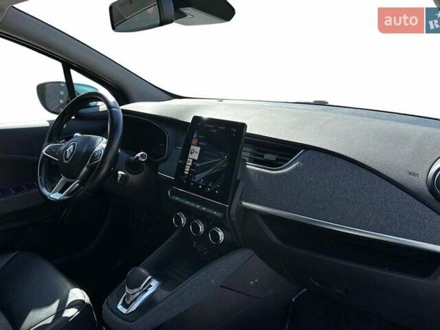 Синий Рено Зое, объемом двигателя 0 л и пробегом 61 тыс. км за 10100 $, фото 5 на Automoto.ua