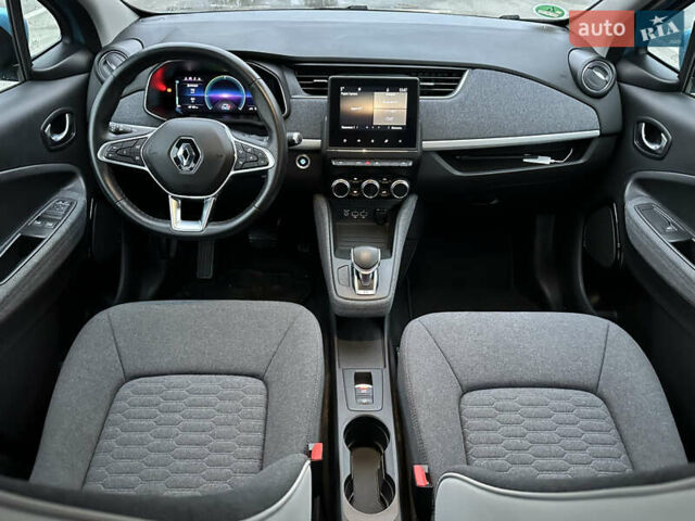 Синій Рено Зое, об'ємом двигуна 0 л та пробігом 39 тис. км за 13990 $, фото 9 на Automoto.ua