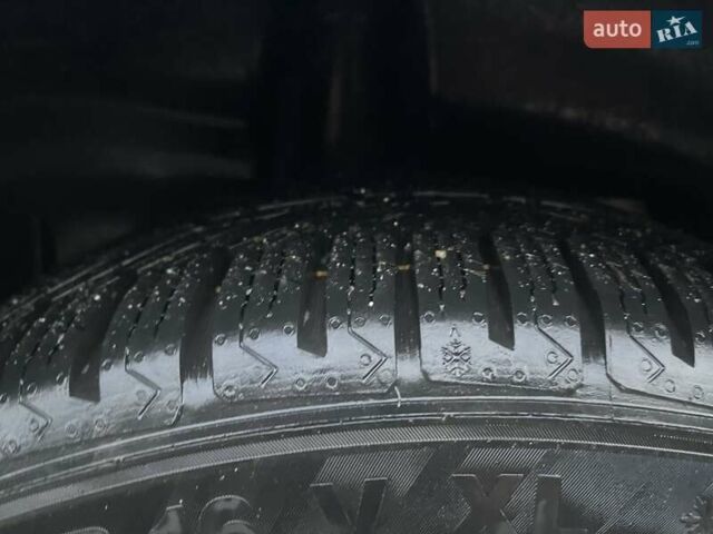 Рено Зое 2022 в Дубно на Automoto.ua Синий Рено Зое, объемом двигателя 0 л и пробегом 50 тыс. км за 14500 $, фото 51 на Automoto.ua