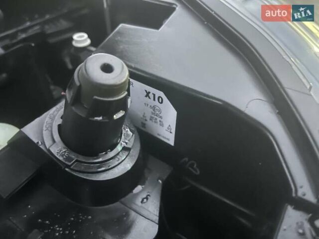 Рено Зое 2022 в Дубно на Automoto.ua Синий Рено Зое, объемом двигателя 0 л и пробегом 50 тыс. км за 14500 $, фото 79 на Automoto.ua