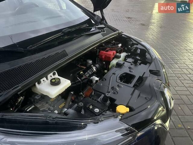Рено Зое 2022 в Дубно на Automoto.ua Синий Рено Зое, объемом двигателя 0 л и пробегом 50 тыс. км за 14500 $, фото 72 на Automoto.ua