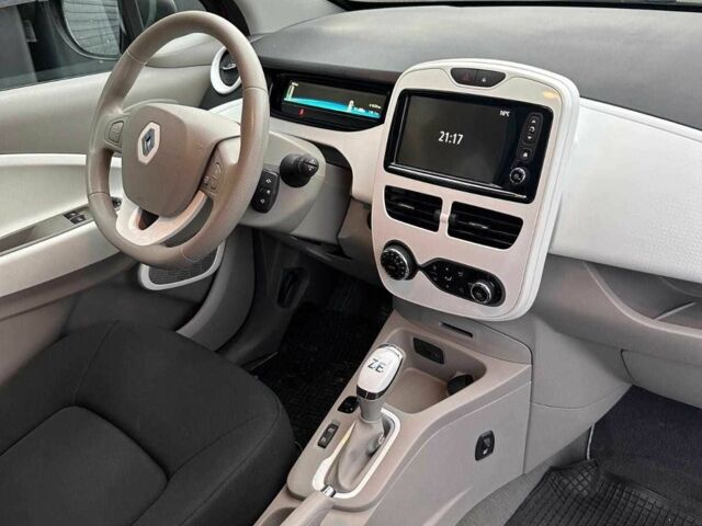 Помаранчевий Рено Зое, об'ємом двигуна 0 л та пробігом 41 тис. км за 8700 $, фото 15 на Automoto.ua