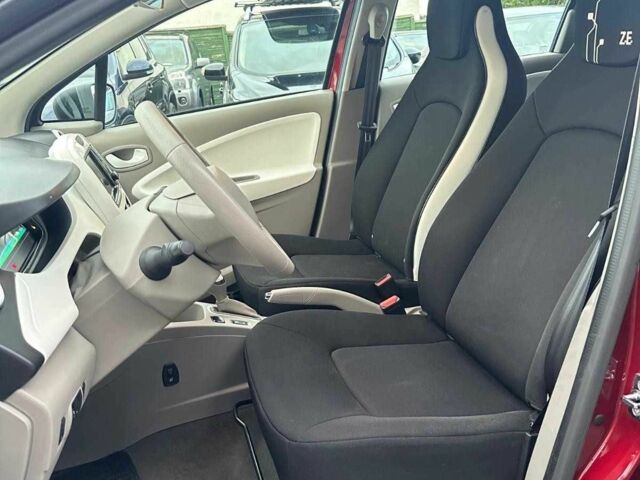 Помаранчевий Рено Зое, об'ємом двигуна 0 л та пробігом 41 тис. км за 8700 $, фото 13 на Automoto.ua