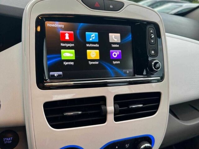 Помаранчевий Рено Зое, об'ємом двигуна 0 л та пробігом 41 тис. км за 8700 $, фото 22 на Automoto.ua