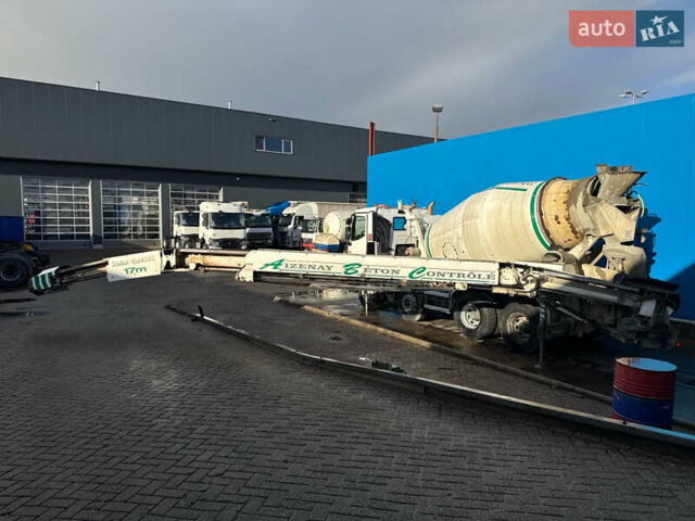 Рено C-Series, объемом двигателя 0 л и пробегом 260 тыс. км за 69000 $, фото 12 на Automoto.ua