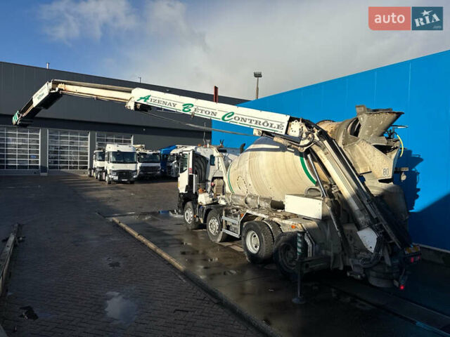 Рено C-Series, объемом двигателя 0 л и пробегом 260 тыс. км за 69000 $, фото 41 на Automoto.ua