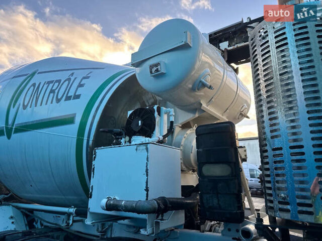 Рено C-Series, объемом двигателя 0 л и пробегом 260 тыс. км за 69000 $, фото 10 на Automoto.ua