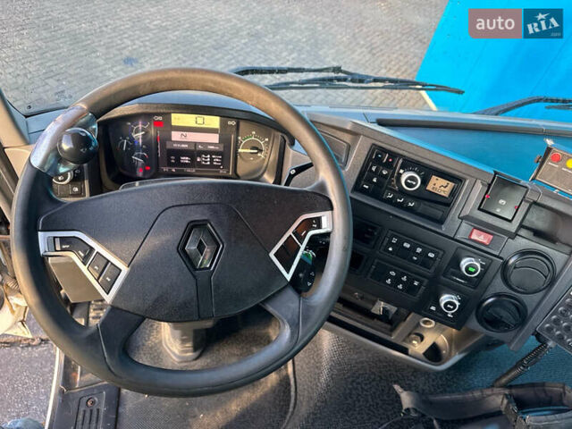 Рено C-Series, объемом двигателя 0 л и пробегом 260 тыс. км за 69000 $, фото 3 на Automoto.ua