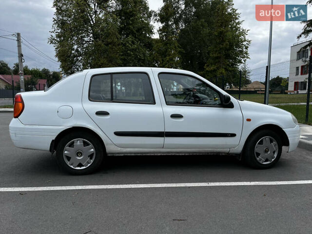Белый Рено Clio Symbol, объемом двигателя 1.39 л и пробегом 335 тыс. км за 2300 $, фото 1 на Automoto.ua