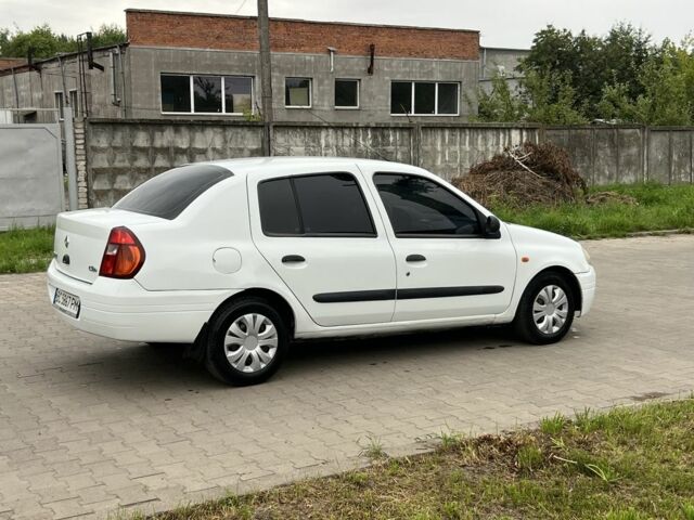 Белый Рено Clio Symbol, объемом двигателя 1.4 л и пробегом 246 тыс. км за 2050 $, фото 2 на Automoto.ua
