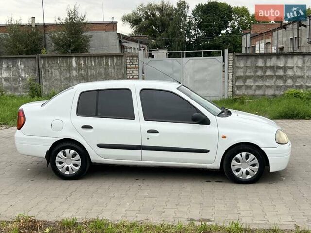 Белый Рено Clio Symbol, объемом двигателя 1.39 л и пробегом 346 тыс. км за 2050 $, фото 2 на Automoto.ua