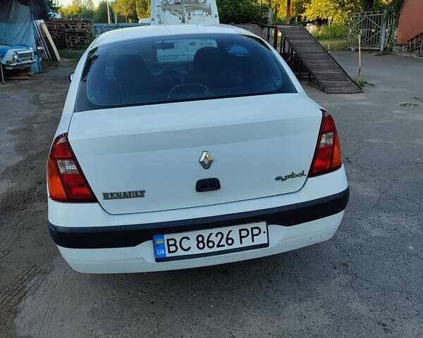 Белый Рено Clio Symbol, объемом двигателя 1.4 л и пробегом 190 тыс. км за 2100 $, фото 7 на Automoto.ua