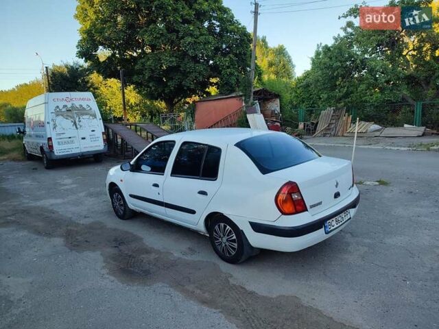 Белый Рено Clio Symbol, объемом двигателя 1.4 л и пробегом 190 тыс. км за 2100 $, фото 6 на Automoto.ua