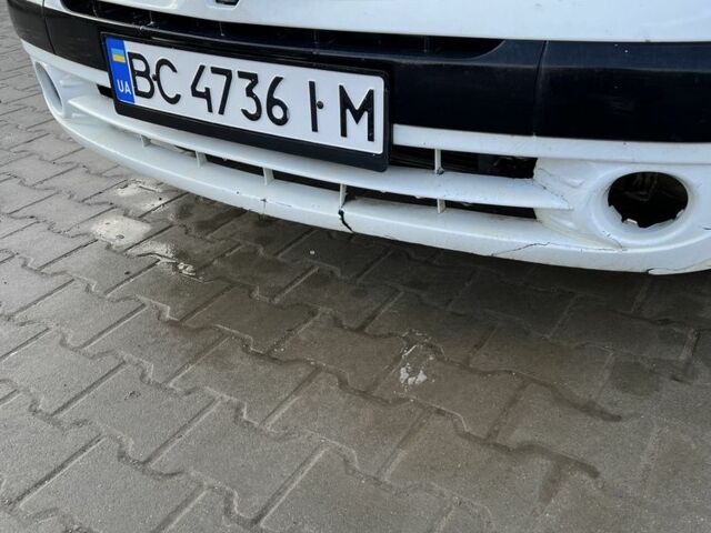 Белый Рено Clio Symbol, объемом двигателя 1.4 л и пробегом 370 тыс. км за 2200 $, фото 5 на Automoto.ua