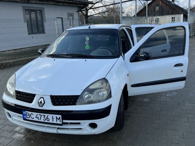 Белый Рено Clio Symbol, объемом двигателя 1.4 л и пробегом 370 тыс. км за 2200 $, фото 3 на Automoto.ua