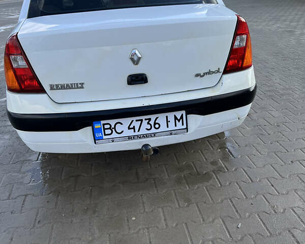 Білий Рено Clio Symbol, об'ємом двигуна 1.4 л та пробігом 370 тис. км за 2900 $, фото 3 на Automoto.ua