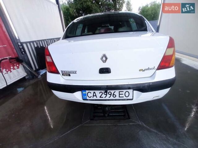 Рено Clio Symbol 2003 в Черкассах на Automoto.ua Белый Рено Clio Symbol, объемом двигателя 1.4 л и пробегом 417 тыс. км за 2650 $, фото 9 на Automoto.ua