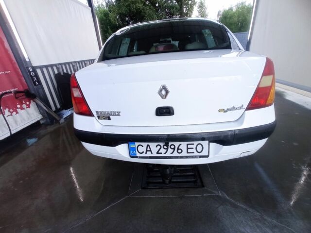 Білий Рено Clio Symbol, об'ємом двигуна 1.4 л та пробігом 400 тис. км за 2650 $, фото 7 на Automoto.ua