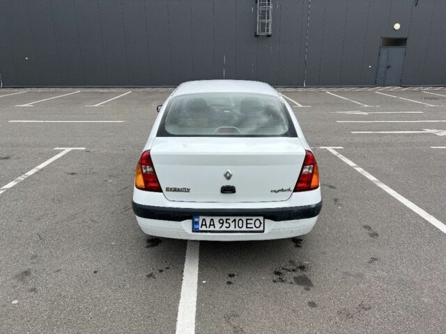 Белый Рено Clio Symbol, объемом двигателя 1.4 л и пробегом 209 тыс. км за 2650 $, фото 1 на Automoto.ua
