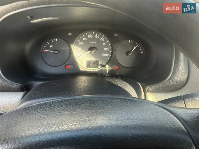 Белый Рено Clio Symbol, объемом двигателя 1.39 л и пробегом 210 тыс. км за 2399 $, фото 12 на Automoto.ua