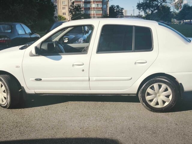 Белый Рено Clio Symbol, объемом двигателя 1.4 л и пробегом 254 тыс. км за 2999 $, фото 9 на Automoto.ua