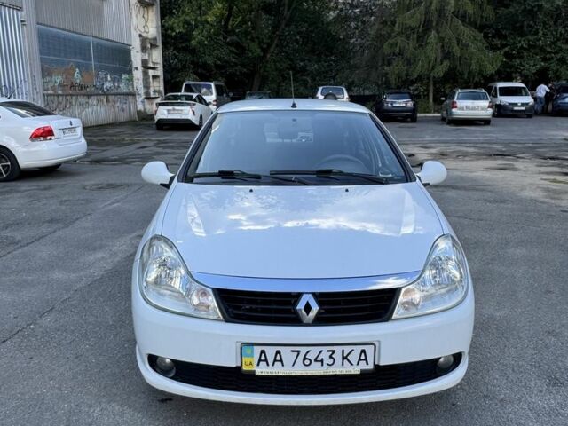 Белый Рено Clio Symbol, объемом двигателя 1.4 л и пробегом 197 тыс. км за 4300 $, фото 9 на Automoto.ua