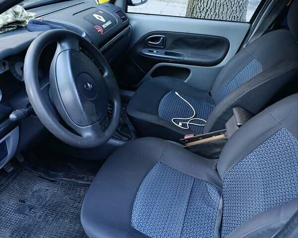 Бежевий Рено Clio Symbol, об'ємом двигуна 1.39 л та пробігом 227 тис. км за 2700 $, фото 2 на Automoto.ua