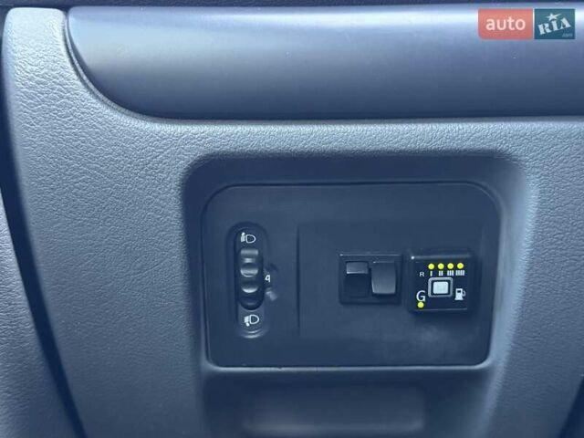 Бежевий Рено Clio Symbol, об'ємом двигуна 1.4 л та пробігом 151 тис. км за 3900 $, фото 18 на Automoto.ua