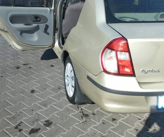 Рено Clio Symbol 2007 в Вольногорске на Automoto.ua Бежевый Рено Clio Symbol, объемом двигателя 1.4 л и пробегом 205 тыс. км за 2398 $, фото 1 на Automoto.ua