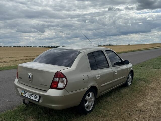Бежевый Рено Clio Symbol, объемом двигателя 1.4 л и пробегом 169 тыс. км за 1700 $, фото 6 на Automoto.ua