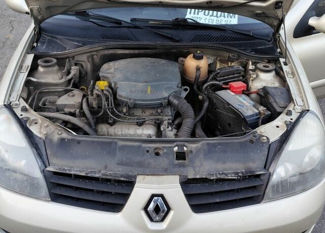 Бежевый Рено Clio Symbol, объемом двигателя 1.4 л и пробегом 154 тыс. км за 2750 $, фото 19 на Automoto.ua