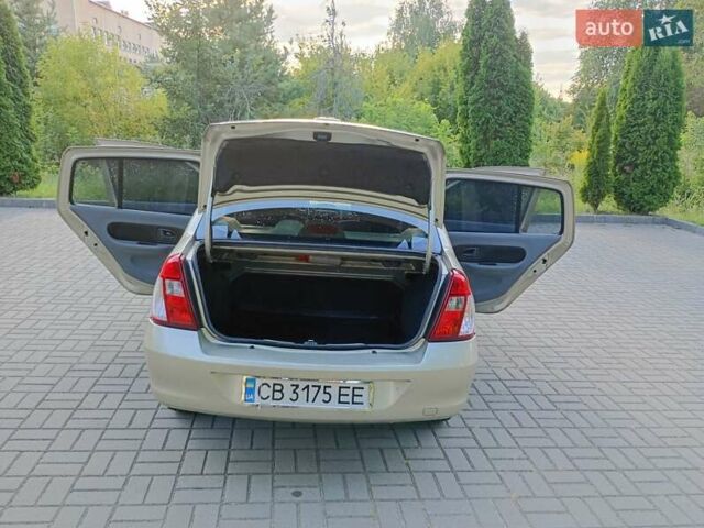 Бежевий Рено Clio Symbol, об'ємом двигуна 1.4 л та пробігом 144 тис. км за 3700 $, фото 6 на Automoto.ua